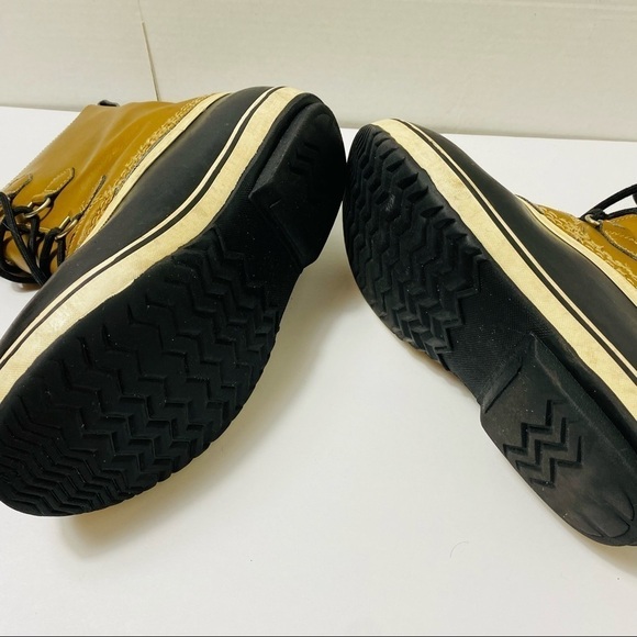 Sorel Waterproof Caribou Boots Size:7 - Picture 3 of 8